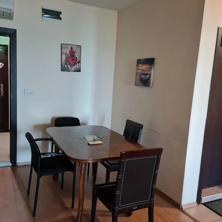 Елка Apartment Burgas City 0*,  Bulgaria